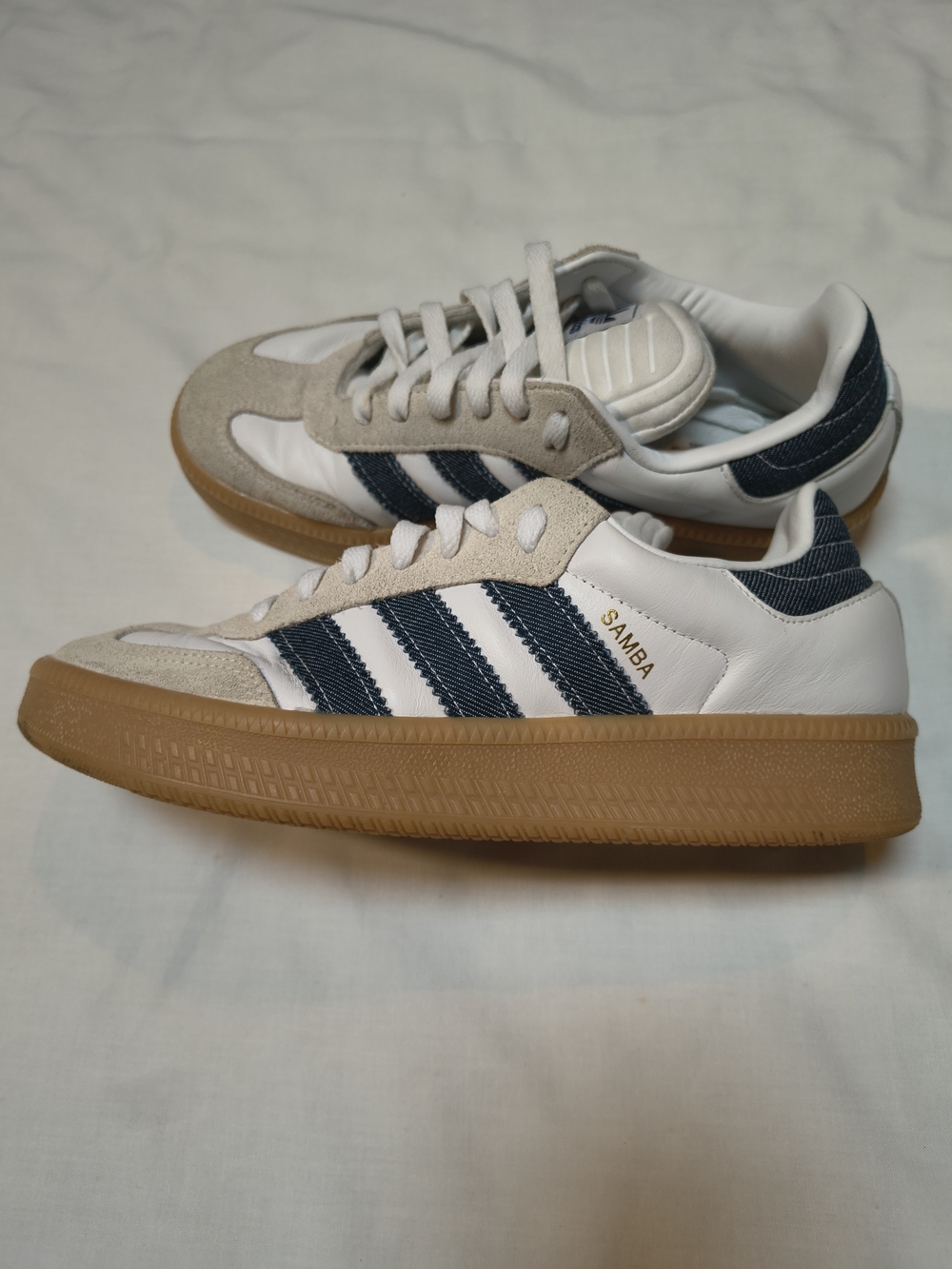 Adidas Samba Men’s Sneakers — White with Denim Stripes and Gum Sole
